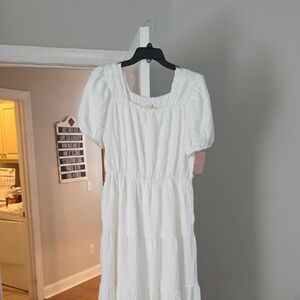 Chic White Midi Dress